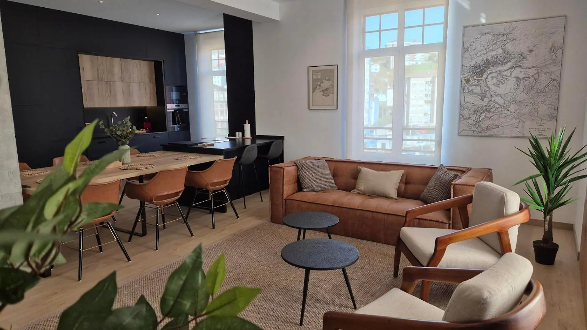 Suite Haus Castelar Santander 0*,